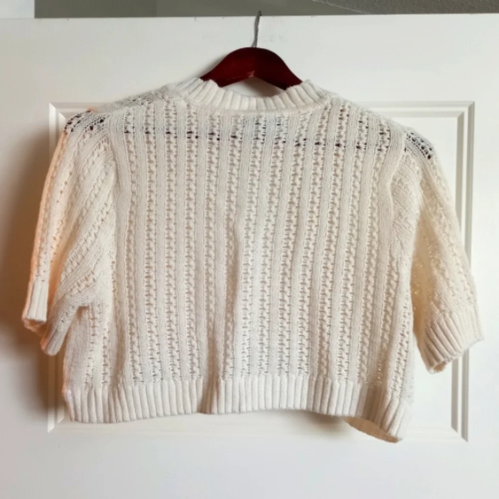 George White Short Sleeve Crochet Bolero Shrug Sweater - Picture 2 of 4